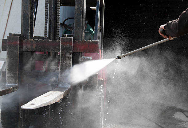 Pressure Washing Services for Businesses in Soledad, CA